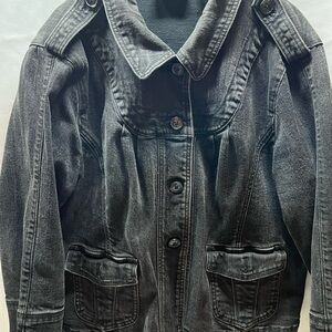 Motto - Black Jean Jacket Classic Design Timeless Style‎